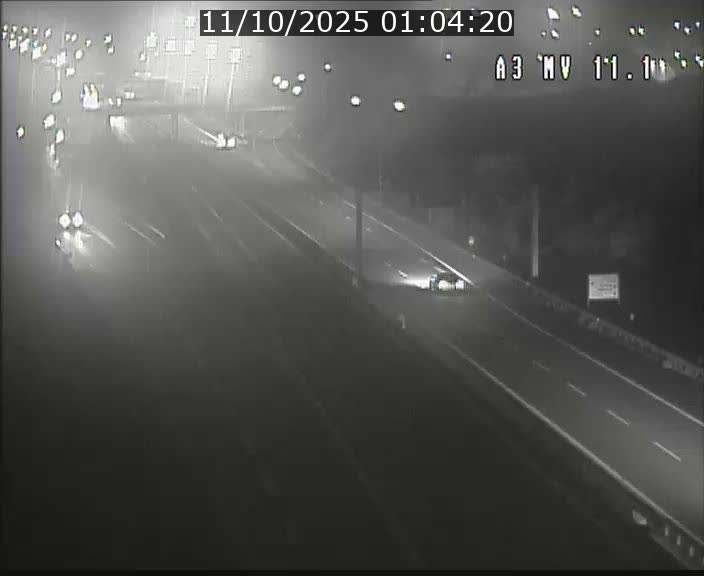 <h2>Traffic live webcam Luxembourg Croix de Bettembourg A3 - BK 11.1 - direction Luxembourg-ville</h2>