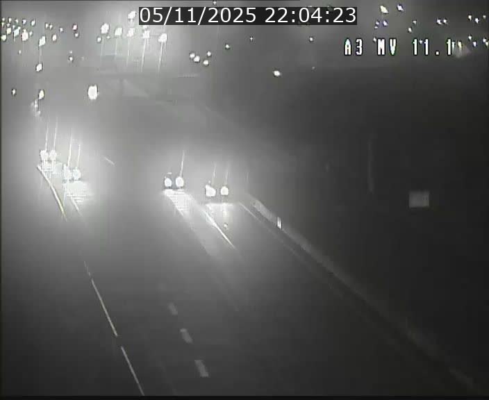 <h2>Traffic live webcam Luxembourg Croix de Bettembourg A3 - BK 11.1 - direction Luxembourg-ville</h2>