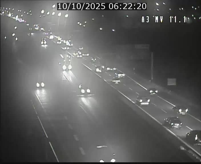 <h2>Traffic live webcam Luxembourg Croix de Bettembourg A3 - BK 11.1 - direction Luxembourg-ville</h2>