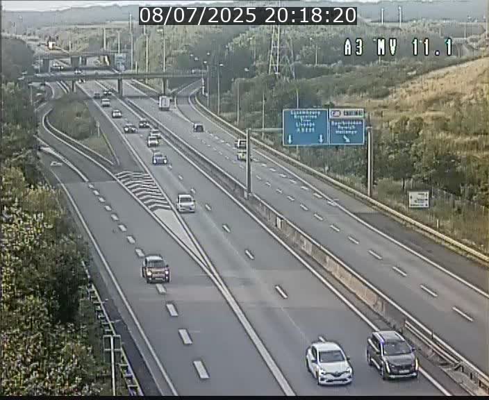 Traffic live webcam Luxembourg Croix de Bettembourg A3 - BK 11.1 - direction Luxembourg-ville