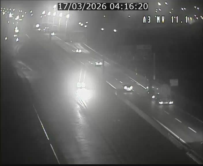 Traffic live webcam Luxembourg Croix de Bettembourg A3 - BK 11.1 - direction Luxembourg-ville