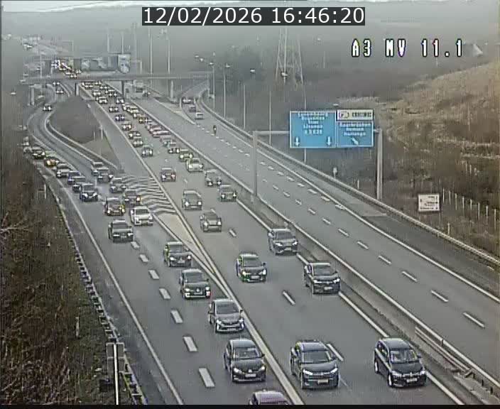 <h2>Traffic live webcam Luxembourg Croix de Bettembourg A3 - BK 11.1 - direction Luxembourg-ville</h2>