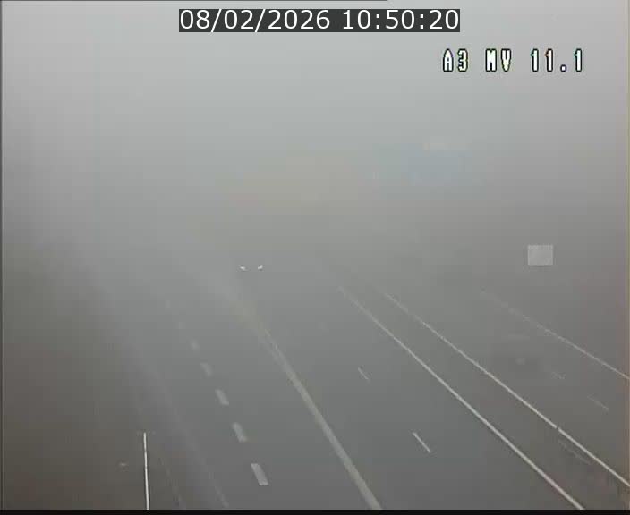 <h2>Traffic live webcam Luxembourg Croix de Bettembourg A3 - BK 11.1 - direction Luxembourg-ville</h2>