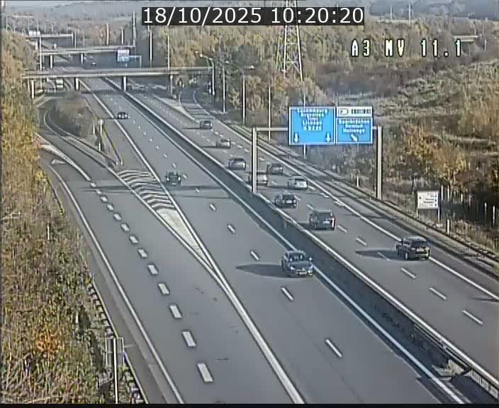<h2>Traffic live webcam Luxembourg Croix de Bettembourg A3 - BK 11.1 - direction Luxembourg-ville</h2>