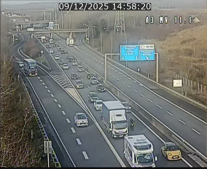 Traffic live webcam Luxembourg Croix de Bettembourg A3 - BK 11.1 - direction Luxembourg-ville