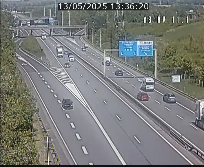 <h2>Traffic live webcam Luxembourg Croix de Bettembourg A3 - BK 11.1 - direction Luxembourg-ville</h2>