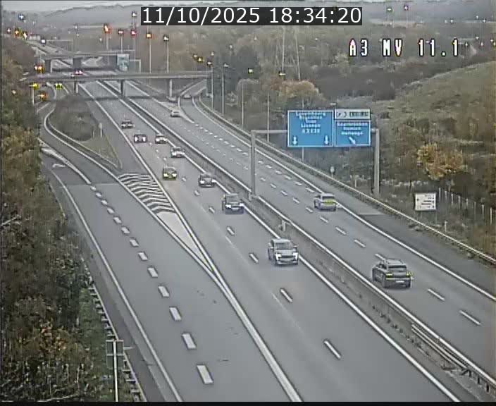 <h2>Traffic live webcam Luxembourg Croix de Bettembourg A3 - BK 11.1 - direction Luxembourg-ville</h2>