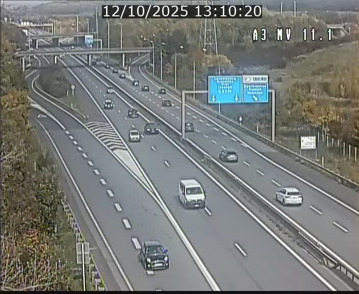 <h2>Traffic live webcam Luxembourg Croix de Bettembourg A3 - BK 11.1 - direction Luxembourg-ville</h2>