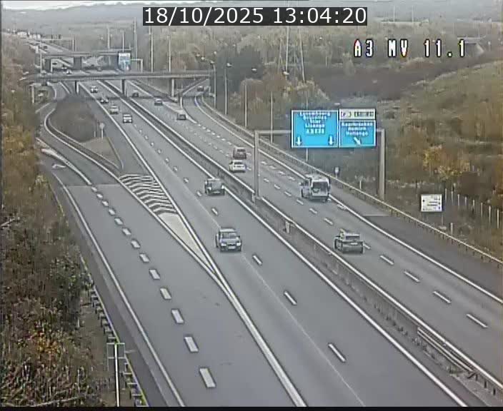 <h2>Traffic live webcam Luxembourg Croix de Bettembourg A3 - BK 11.1 - direction Luxembourg-ville</h2>