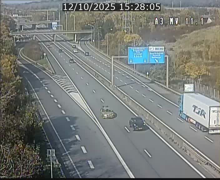 <h2>Traffic live webcam Luxembourg Croix de Bettembourg A3 - BK 11.1 - direction Luxembourg-ville</h2>