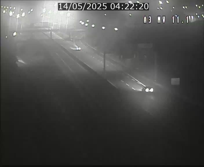 <h2>Traffic live webcam Luxembourg Croix de Bettembourg A3 - BK 11.1 - direction Luxembourg-ville</h2>