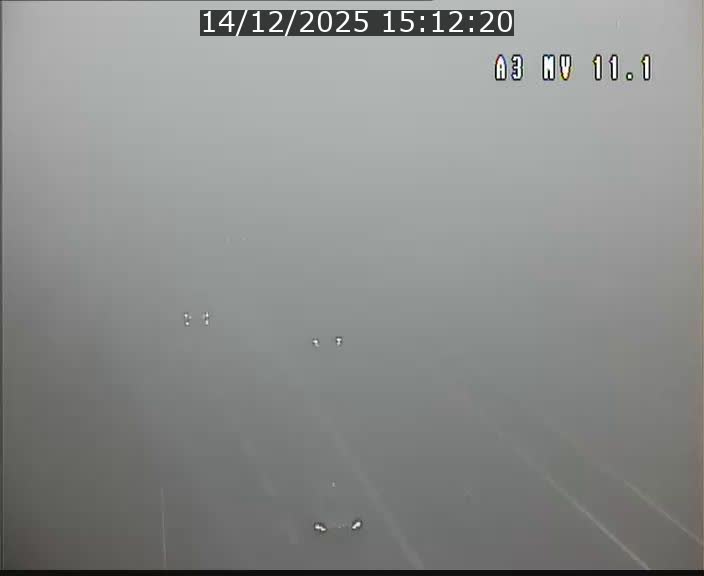 Traffic live webcam Luxembourg Croix de Bettembourg A3 - BK 11.1 - direction Luxembourg-ville