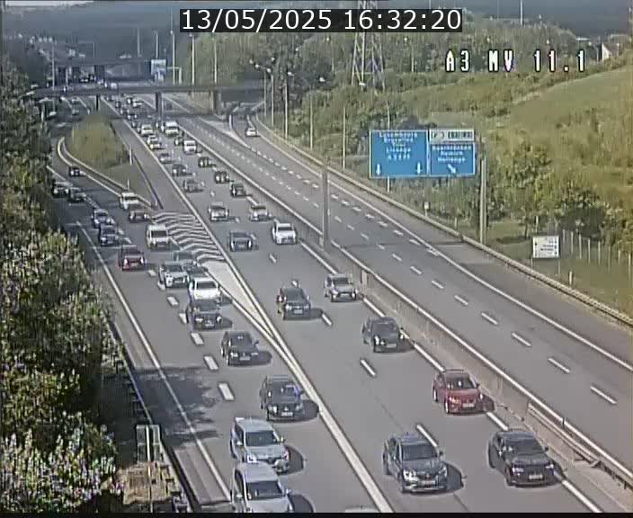 <h2>Traffic live webcam Luxembourg Croix de Bettembourg A3 - BK 11.1 - direction Luxembourg-ville</h2>