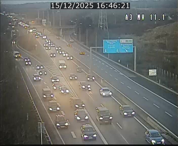 Traffic live webcam Luxembourg Croix de Bettembourg A3 - BK 11.1 - direction Luxembourg-ville