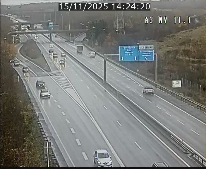 Traffic live webcam Luxembourg Croix de Bettembourg A3 - BK 11.1 - direction Luxembourg-ville