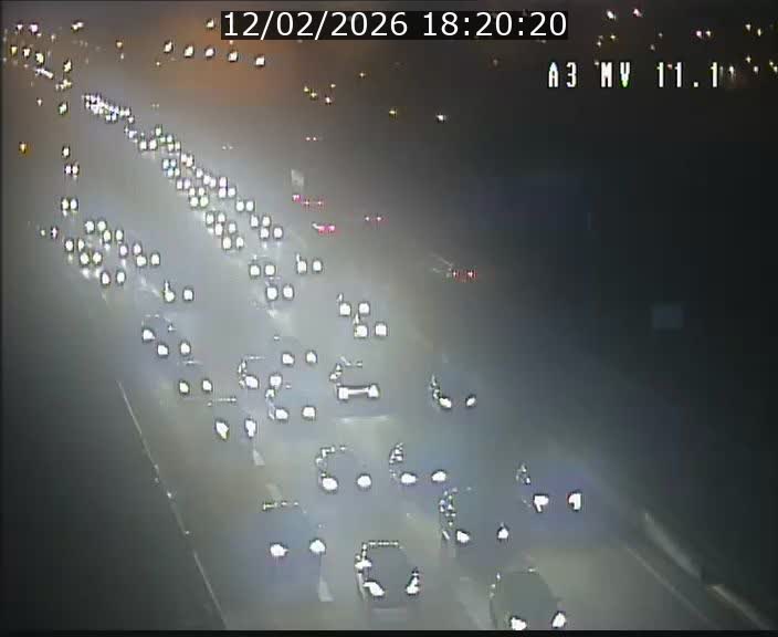 Traffic live webcam Luxembourg Croix de Bettembourg A3 - BK 11.1 - direction Luxembourg-ville