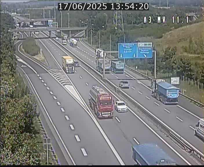 Traffic live webcam Luxembourg Croix de Bettembourg A3 - BK 11.1 - direction Luxembourg-ville