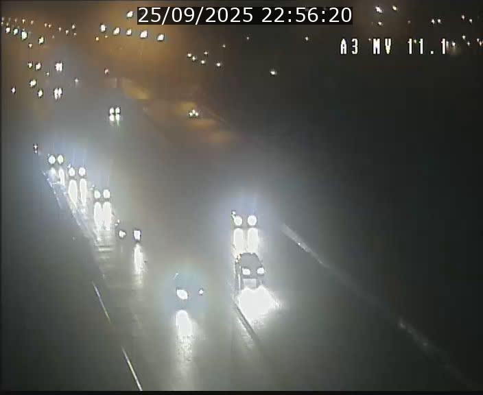 Traffic live webcam Luxembourg Croix de Bettembourg A3 - BK 11.1 - direction Luxembourg-ville