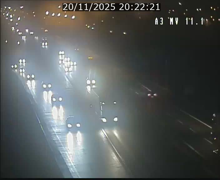 Traffic live webcam Luxembourg Croix de Bettembourg A3 - BK 11.1 - direction Luxembourg-ville