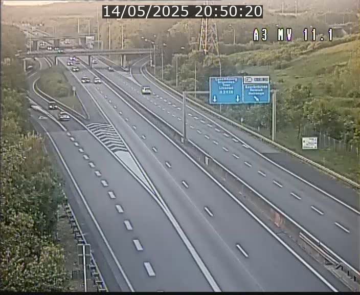Traffic live webcam Luxembourg Croix de Bettembourg A3 - BK 11.1 - direction Luxembourg-ville