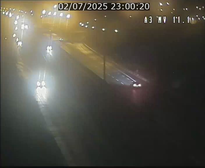 Traffic live webcam Luxembourg Croix de Bettembourg A3 - BK 11.1 - direction Luxembourg-ville