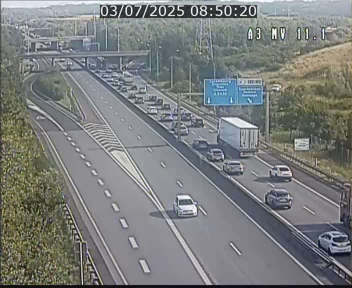 Traffic live webcam Luxembourg Croix de Bettembourg A3 - BK 11.1 - direction Luxembourg-ville