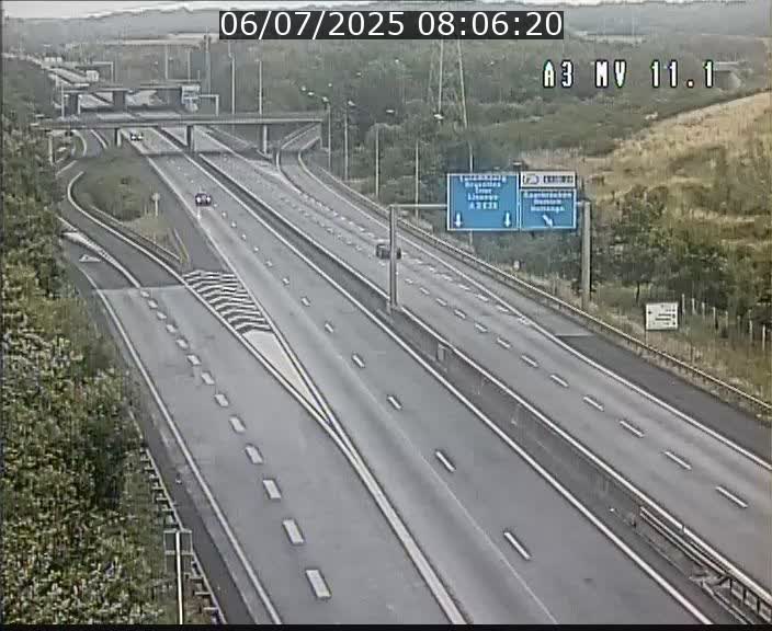 Traffic live webcam Luxembourg Croix de Bettembourg A3 - BK 11.1 - direction Luxembourg-ville