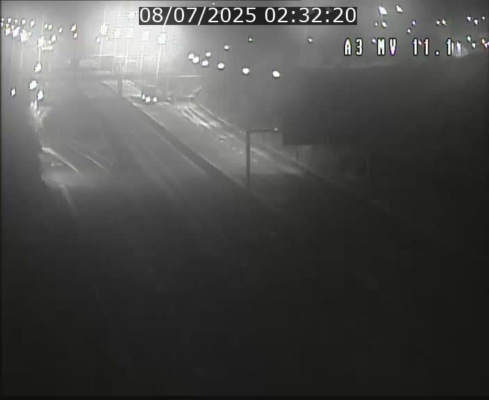 Traffic live webcam Luxembourg Croix de Bettembourg A3 - BK 11.1 - direction Luxembourg-ville