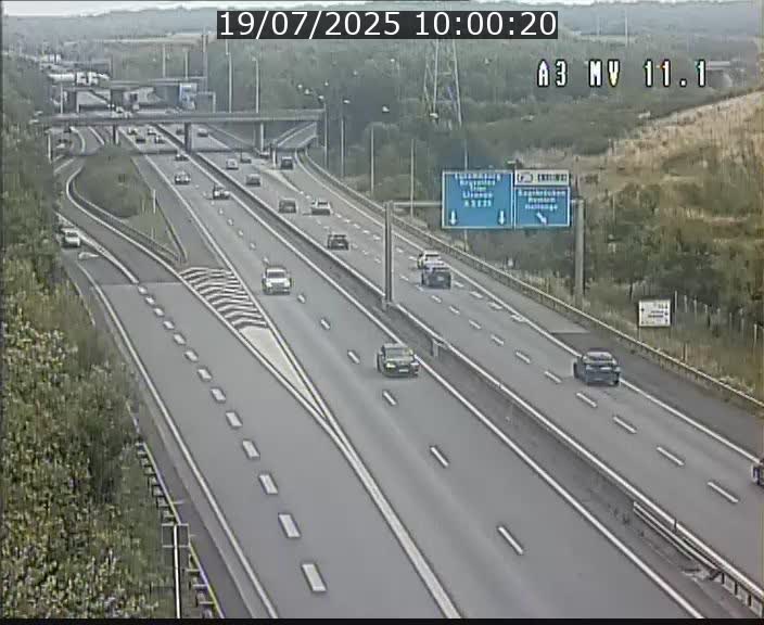 Traffic live webcam Luxembourg Croix de Bettembourg A3 - BK 11.1 - direction Luxembourg-ville