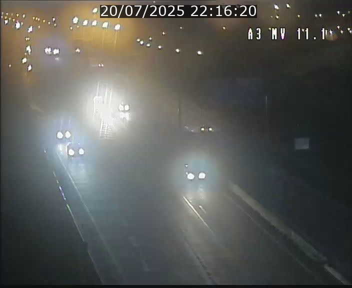 Traffic live webcam Luxembourg Croix de Bettembourg A3 - BK 11.1 - direction Luxembourg-ville