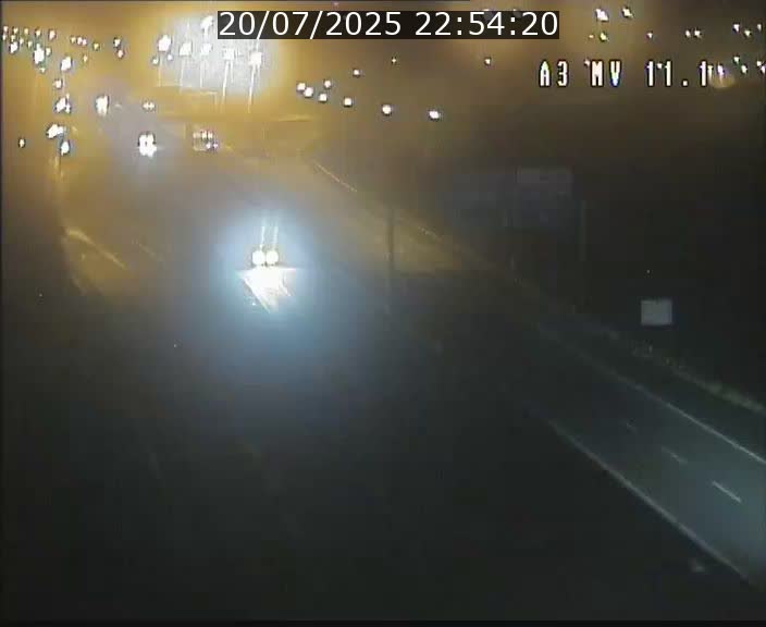 Traffic live webcam Luxembourg Croix de Bettembourg A3 - BK 11.1 - direction Luxembourg-ville