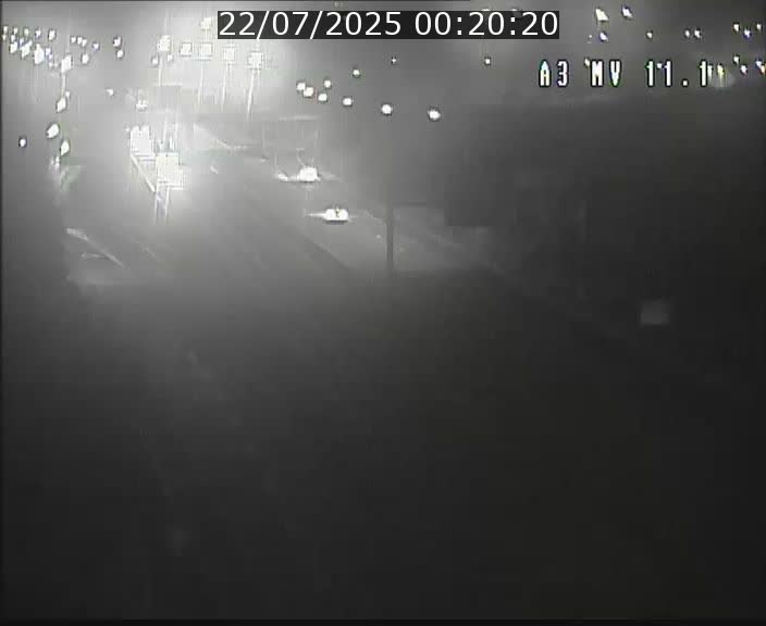 Traffic live webcam Luxembourg Croix de Bettembourg A3 - BK 11.1 - direction Luxembourg-ville