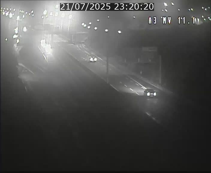 Traffic live webcam Luxembourg Croix de Bettembourg A3 - BK 11.1 - direction Luxembourg-ville
