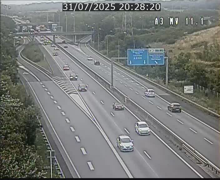 Traffic live webcam Luxembourg Croix de Bettembourg A3 - BK 11.1 - direction Luxembourg-ville