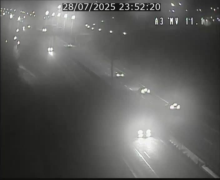 Traffic live webcam Luxembourg Croix de Bettembourg A3 - BK 11.1 - direction Luxembourg-ville