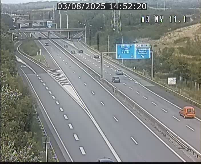Traffic live webcam Luxembourg Croix de Bettembourg A3 - BK 11.1 - direction Luxembourg-ville
