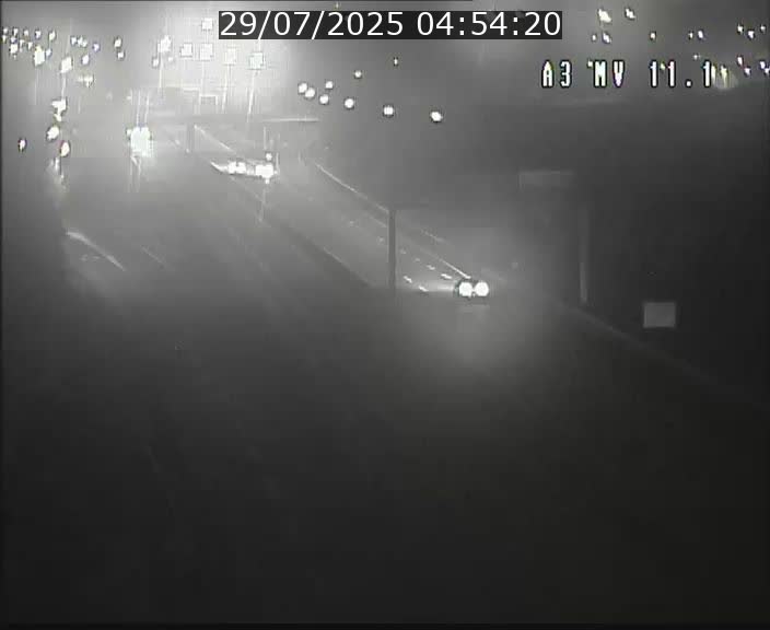 Traffic live webcam Luxembourg Croix de Bettembourg A3 - BK 11.1 - direction Luxembourg-ville