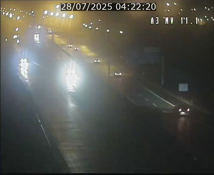 Traffic live webcam Luxembourg Croix de Bettembourg A3 - BK 11.1 - direction Luxembourg-ville