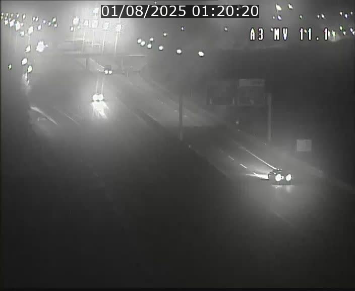 Traffic live webcam Luxembourg Croix de Bettembourg A3 - BK 11.1 - direction Luxembourg-ville