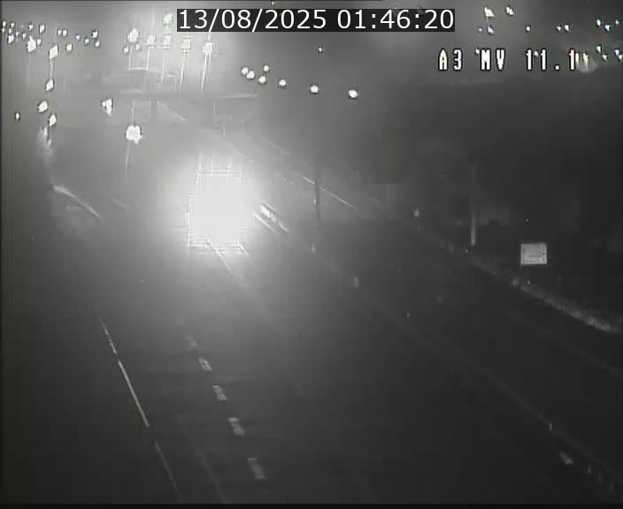 Traffic live webcam Luxembourg Croix de Bettembourg A3 - BK 11.1 - direction Luxembourg-ville