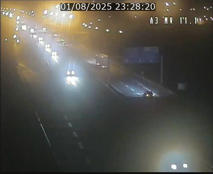 Traffic live webcam Luxembourg Croix de Bettembourg A3 - BK 11.1 - direction Luxembourg-ville