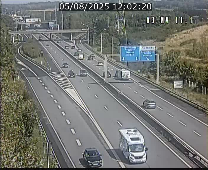 Traffic live webcam Luxembourg Croix de Bettembourg A3 - BK 11.1 - direction Luxembourg-ville