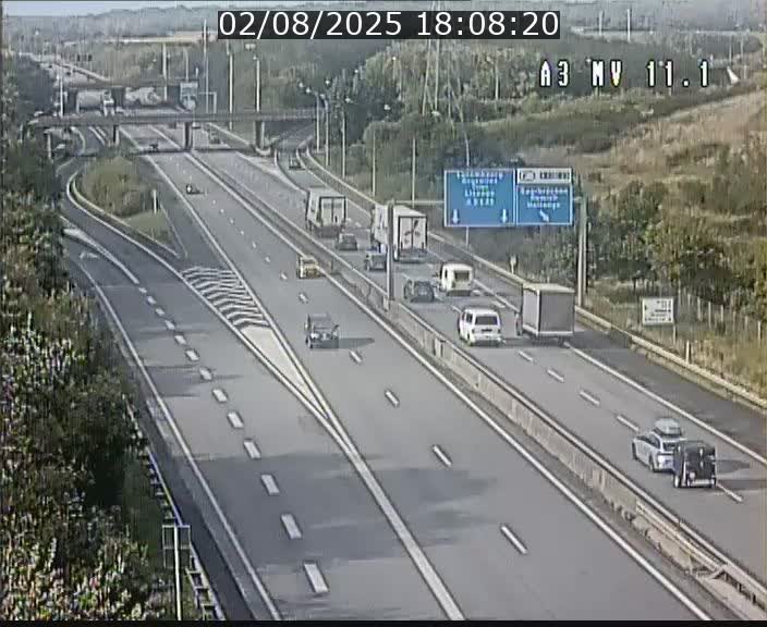 Traffic live webcam Luxembourg Croix de Bettembourg A3 - BK 11.1 - direction Luxembourg-ville