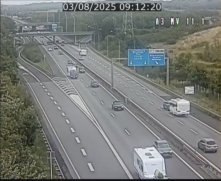 Traffic live webcam Luxembourg Croix de Bettembourg A3 - BK 11.1 - direction Luxembourg-ville