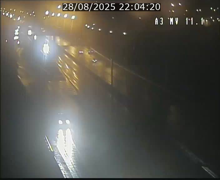 Traffic live webcam Luxembourg Croix de Bettembourg A3 - BK 11.1 - direction Luxembourg-ville