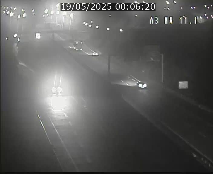 <h2>Traffic live webcam Luxembourg Croix de Bettembourg A3 - BK 11.1 - direction Luxembourg-ville</h2>