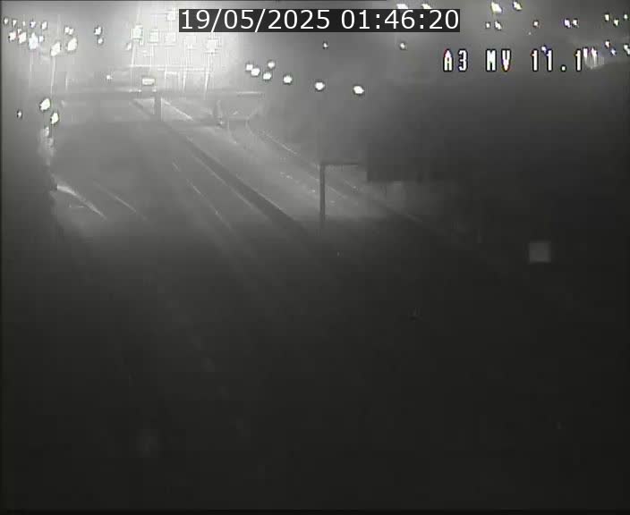 <h2>Traffic live webcam Luxembourg Croix de Bettembourg A3 - BK 11.1 - direction Luxembourg-ville</h2>