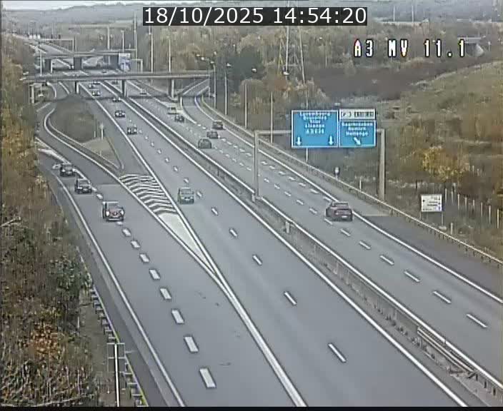 <h2>Traffic live webcam Luxembourg Croix de Bettembourg A3 - BK 11.1 - direction Luxembourg-ville</h2>