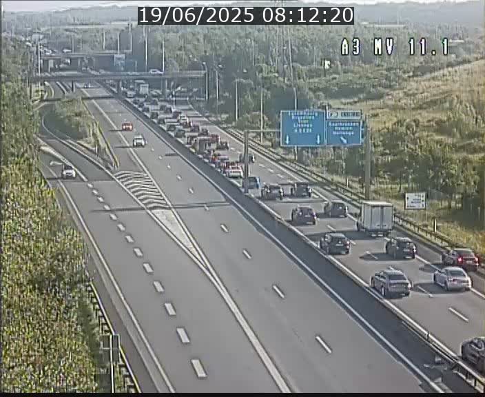 Traffic live webcam Luxembourg Croix de Bettembourg A3 - BK 11.1 - direction Luxembourg-ville