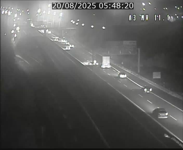 <h2>Traffic live webcam Luxembourg Croix de Bettembourg A3 - BK 11.1 - direction Luxembourg-ville</h2>